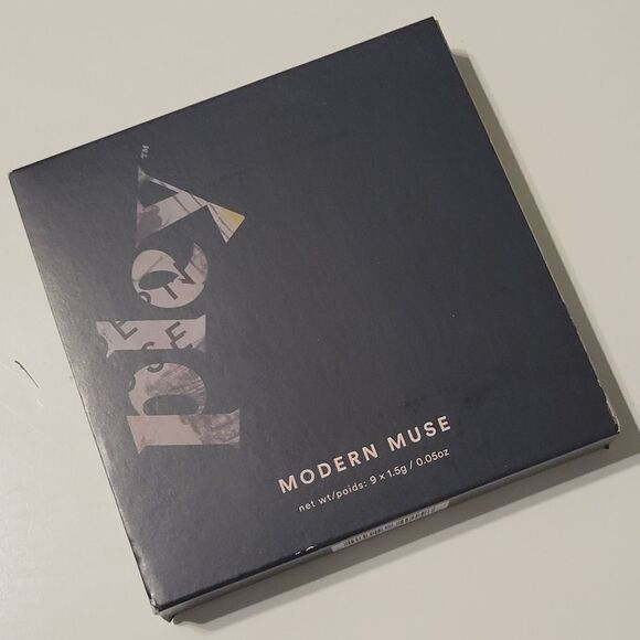 MODERN MUSE REVOLVE PLEY BEAUTY 9 COLOR TAN BROWN EYESHADOW PALETTE NEW NWT - Picture 6 of 6